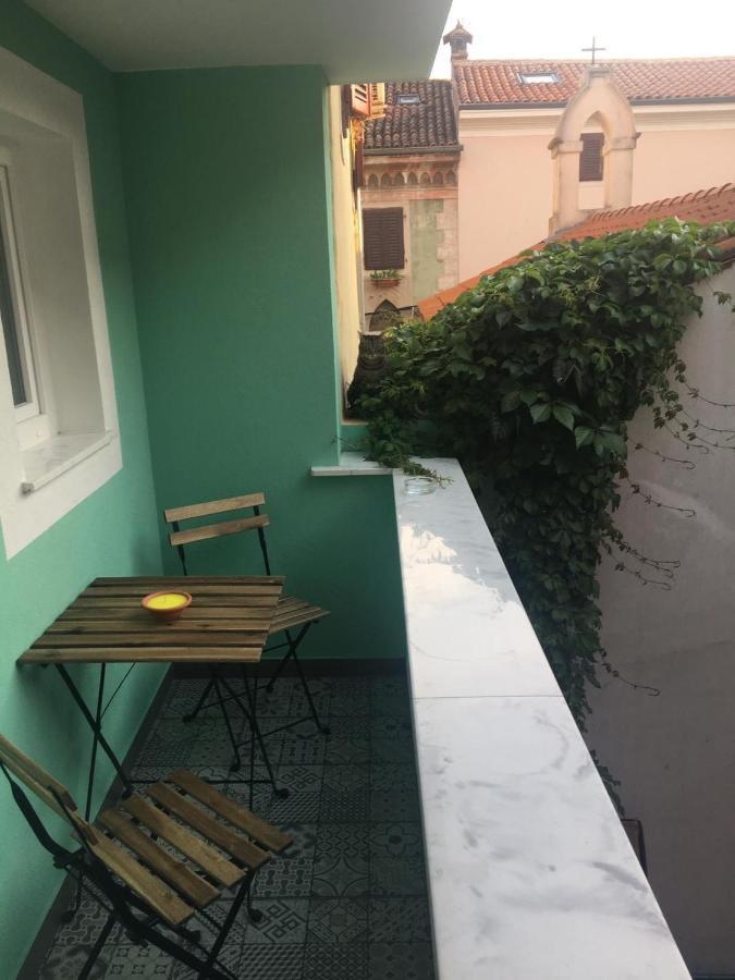 Apartmaji Sara, Izola - Isola Exterior photo